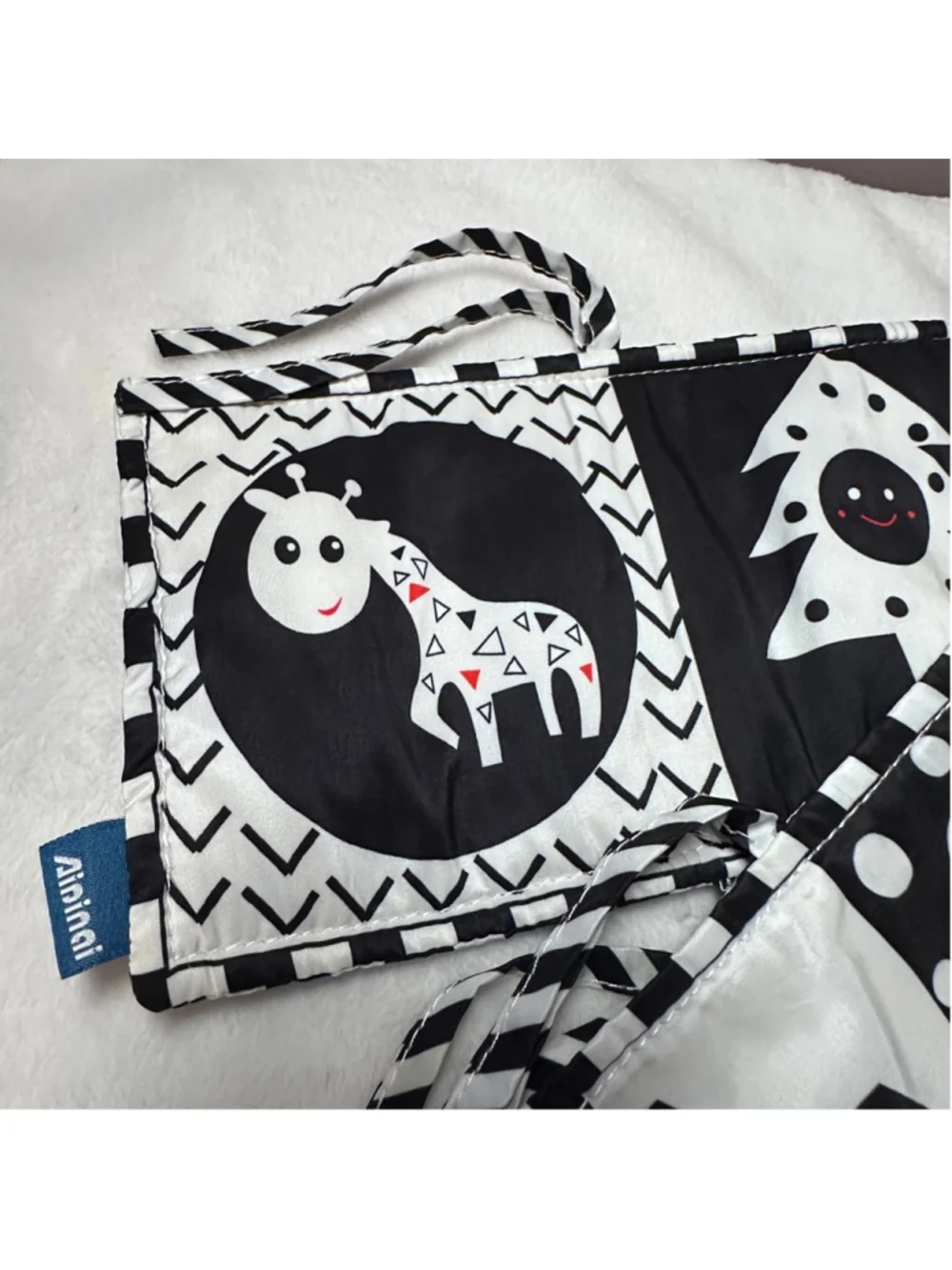 Aininai Baby High Contrast Soft Book Black White Sensory Toy